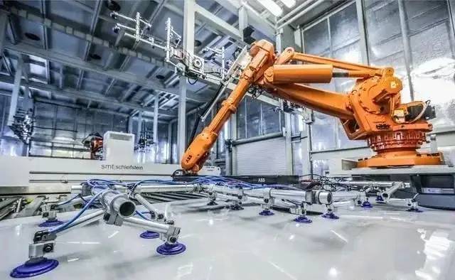全球知名咨询公司发布全球工业机器人报告，中国已成最大销售市场